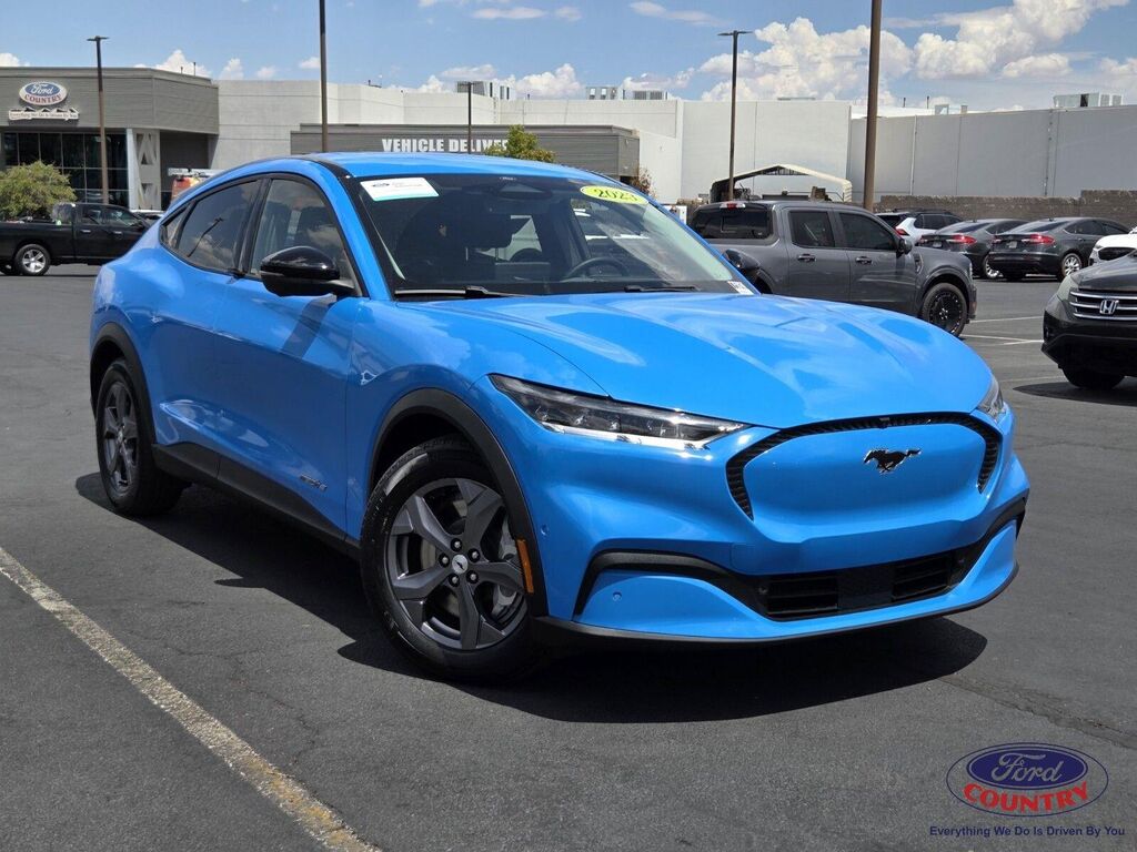 2023 Ford Mustang Mach-E Select — photo 1 of 2