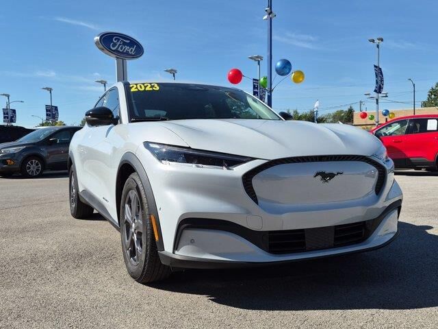 2023 Ford Mustang Mach-E Select