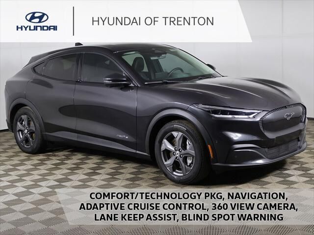 2022 Ford Mustang Mach-E Select
