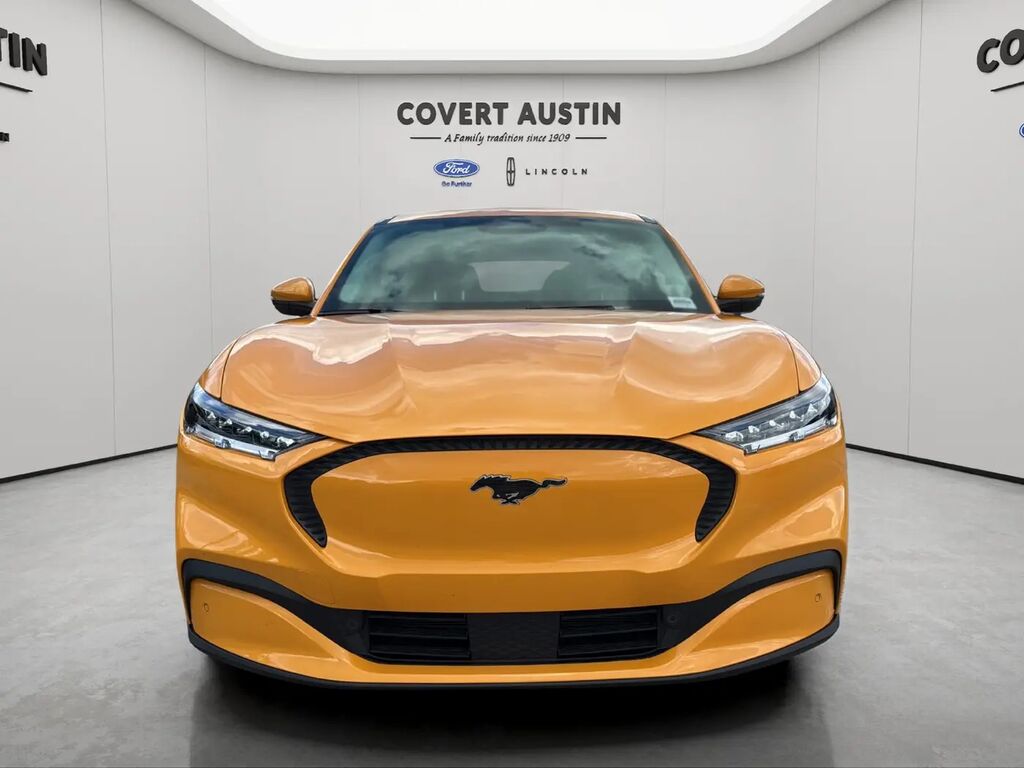 2022 Ford Mustang Mach-E Select — photo 1 of 13