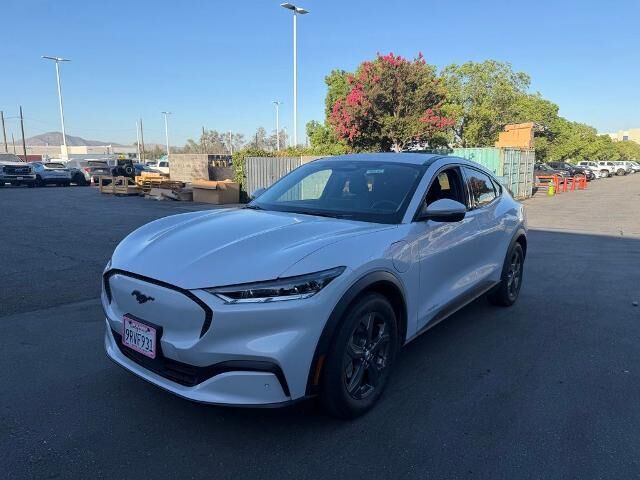 2022 Ford Mustang Mach-E Select — photo 1 of 12