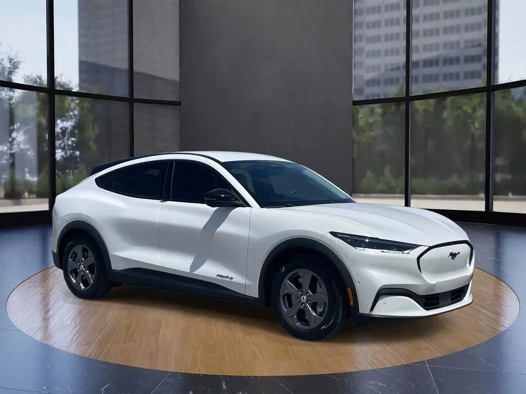 2023 Ford Mustang Mach-E Select — photo 1 of 14