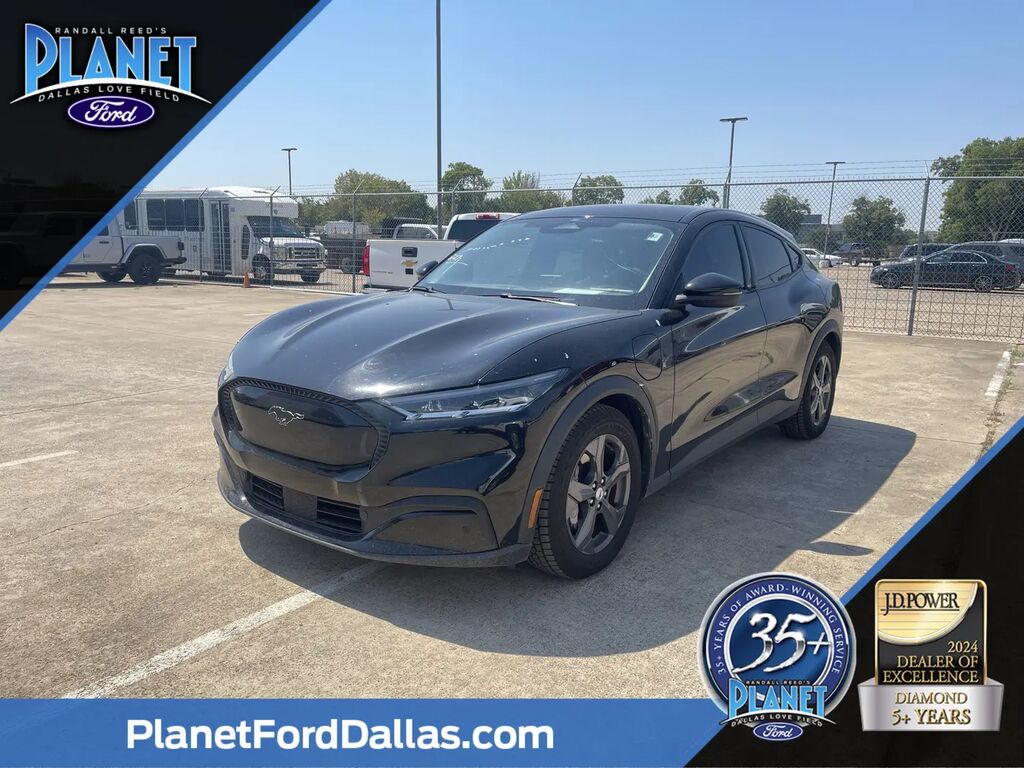 2021 Ford Mustang Mach-E Select — photo 1 of 4