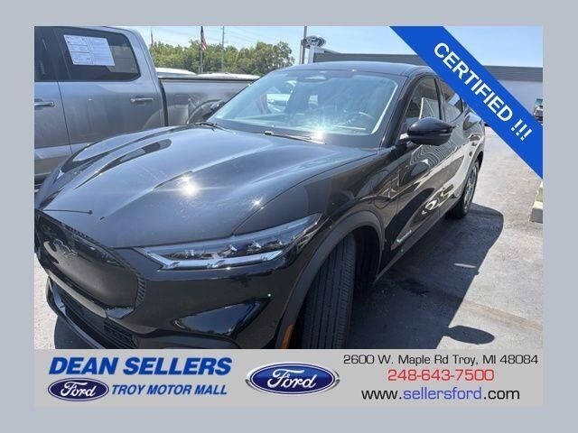 2023 Ford Mustang Mach-E Select — photo 1 of 3