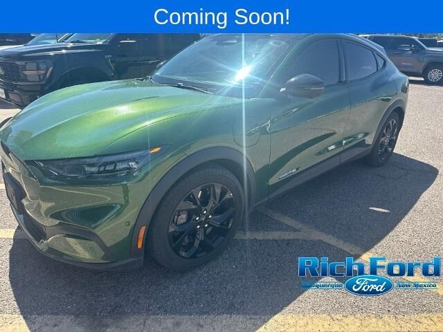 2024 Ford Mustang Mach-E Select — photo 1 of 23