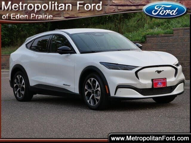 2024 Ford Mustang Mach-E Select — photo 1 of 1