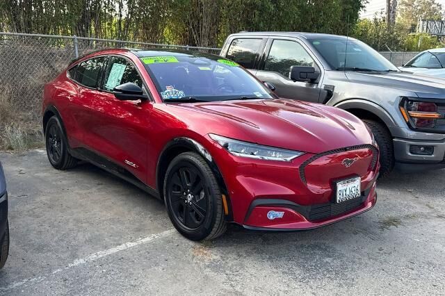 2021 Ford Mustang Mach-E California Route 1