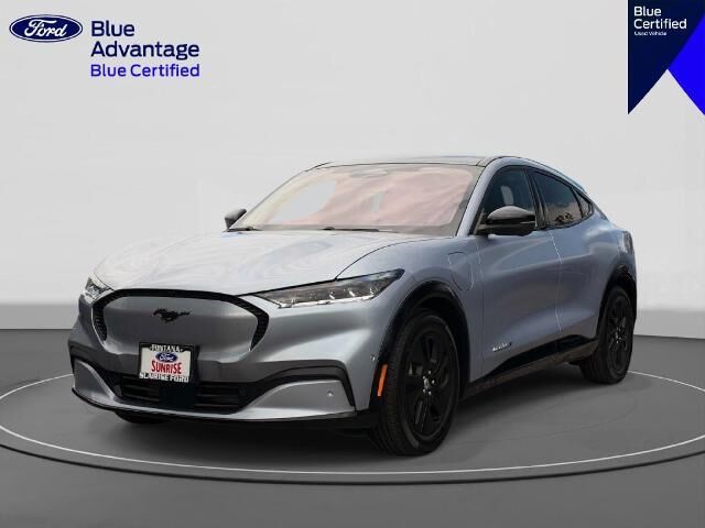 2022 Ford Mustang Mach-E California Route 1