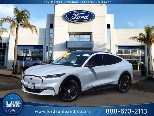 2021 Ford Mustang Mach-E California Route 1