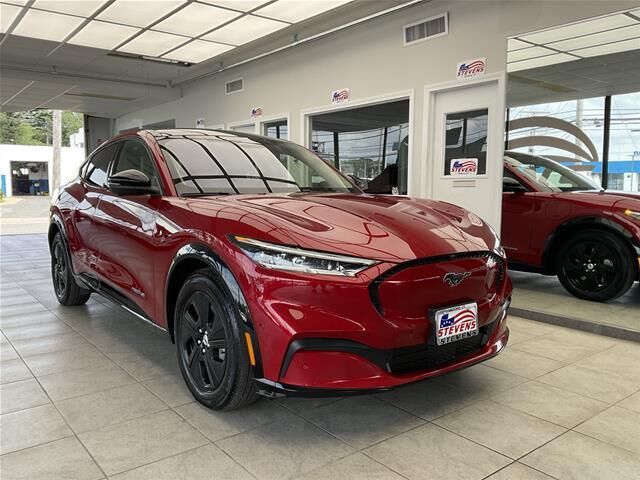 2023 Ford Mustang Mach-E California Route 1