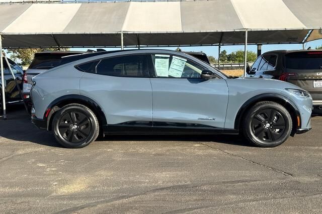 2023 Ford Mustang Mach-E California Route 1