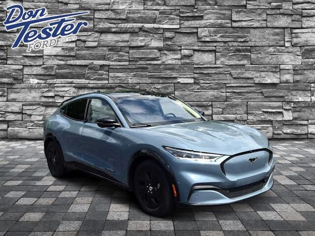 2023 Ford Mustang Mach-E California Route 1