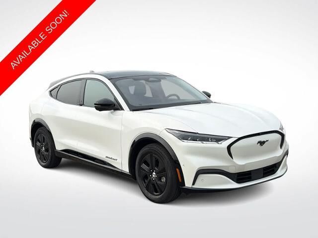 2023 Ford Mustang Mach-E California Route 1