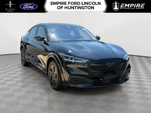 2023 Ford Mustang Mach-E California Route 1
