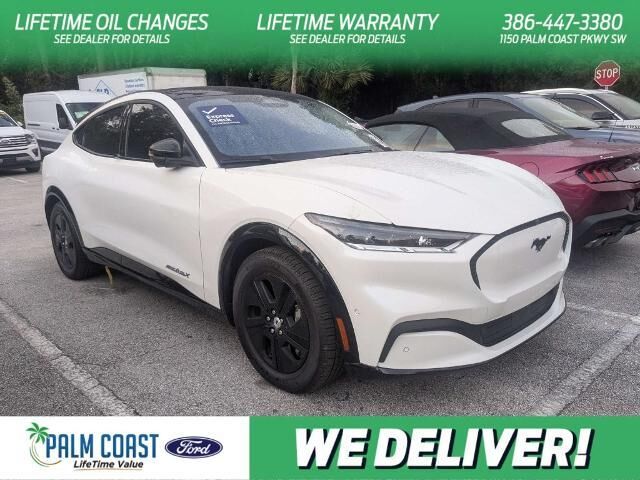 2023 Ford Mustang Mach-E California Route 1
