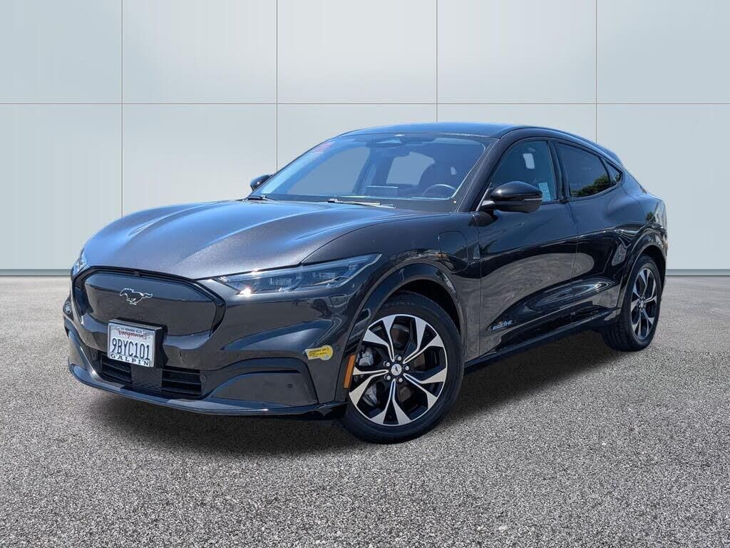 2022 Ford Mustang Mach-E Premium — photo 1 of 1