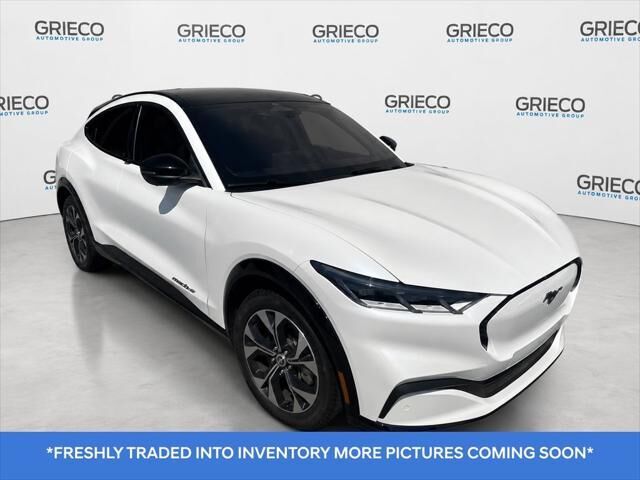 2021 Ford Mustang Mach-E Premium