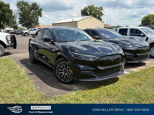 2025 Ford Mustang Mach-E Premium — photo 1 of 26