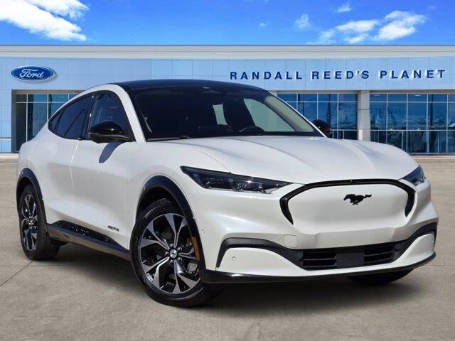 2023 Ford Mustang Mach-E Premium — photo 1 of 23
