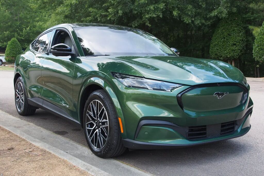 2025 Ford Mustang Mach-E Premium — photo 1 of 17