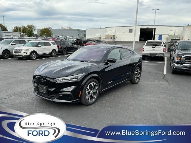 2022 Ford Mustang Mach-E Premium
