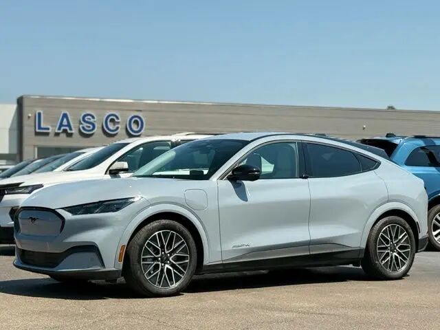 2025 Ford Mustang Mach-E Premium — photo 1 of 13
