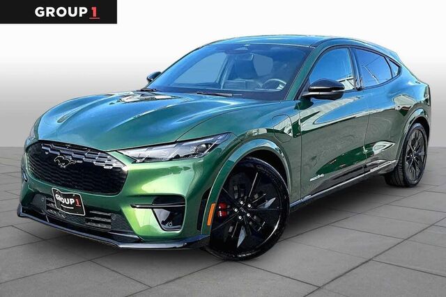 2025 Ford Mustang Mach-E GT