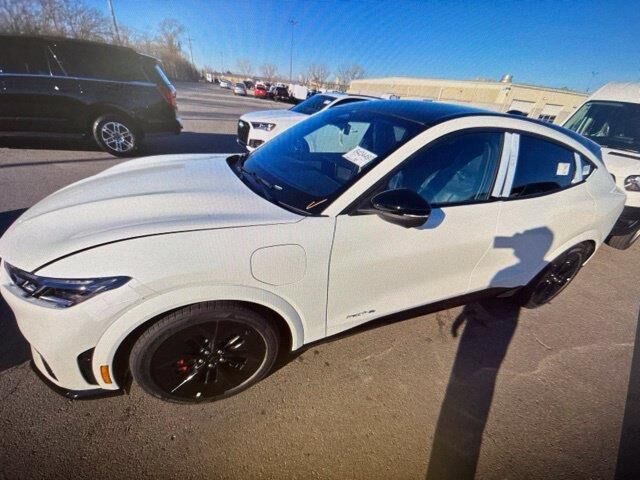 2025 Ford Mustang Mach-E GT