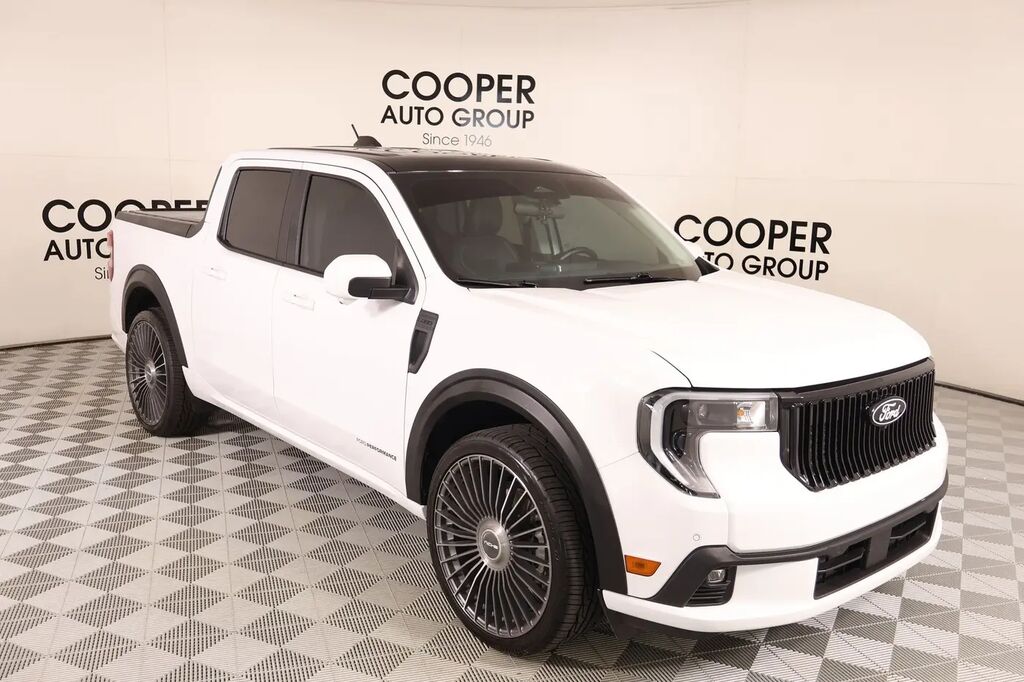 2025 Ford Maverick Lobo — photo 1 of 26