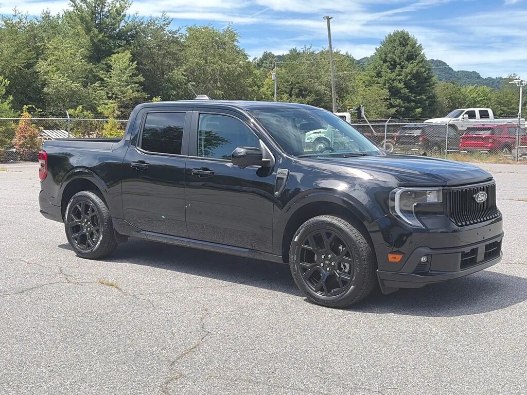 2025 Ford Maverick Lobo — photo 1 of 16
