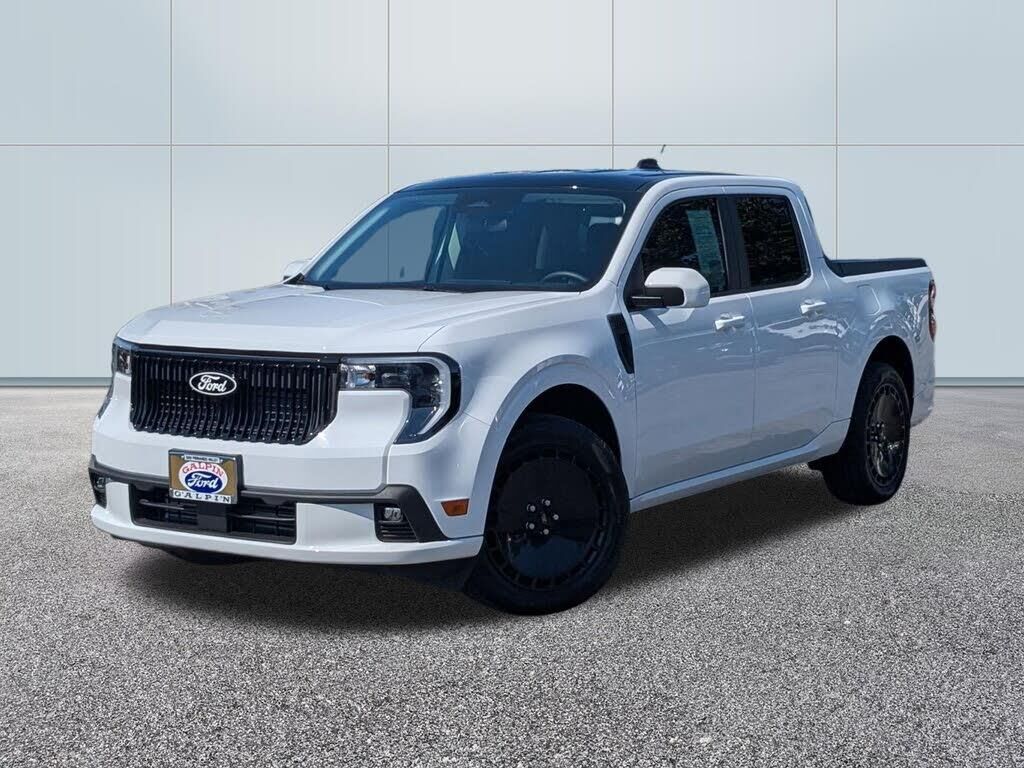 2025 Ford Maverick Lobo — photo 1 of 2