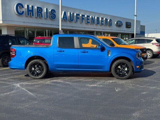2026 Ford Maverick Lobo — photo 1 of 13