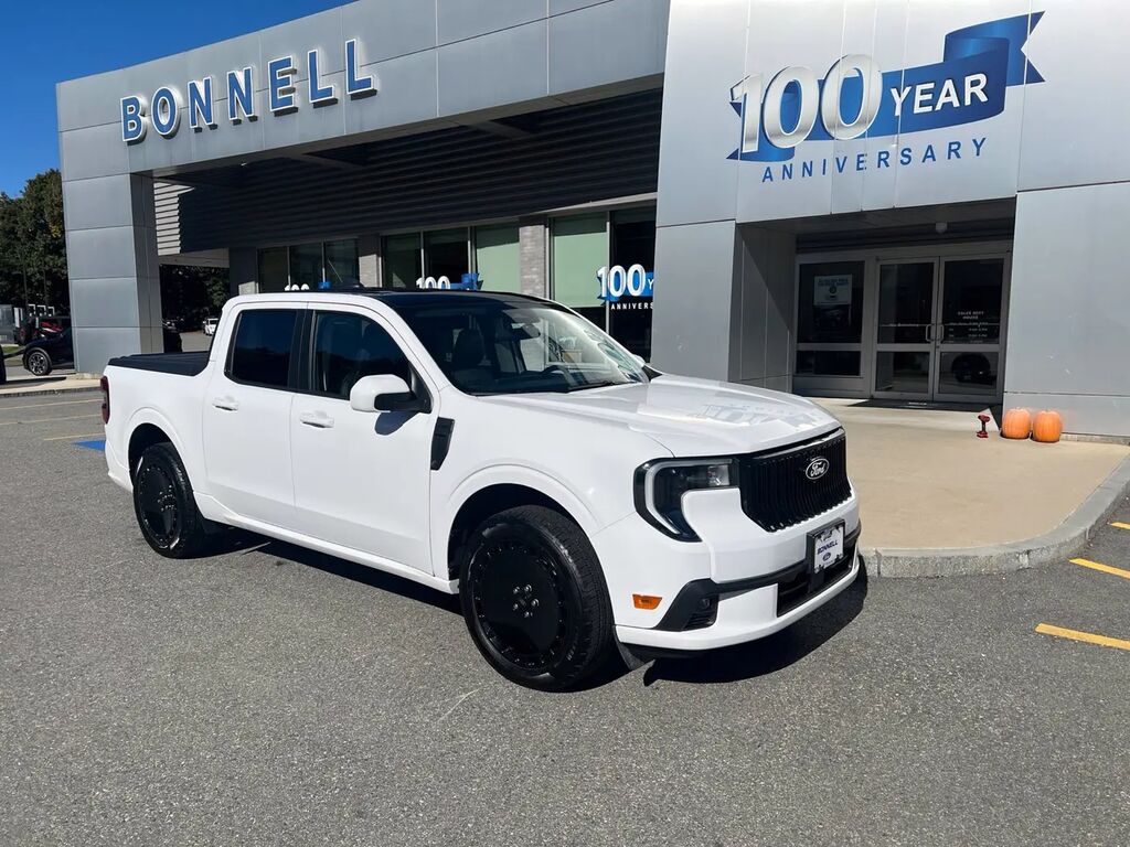 2025 Ford Maverick Lobo — photo 1 of 13