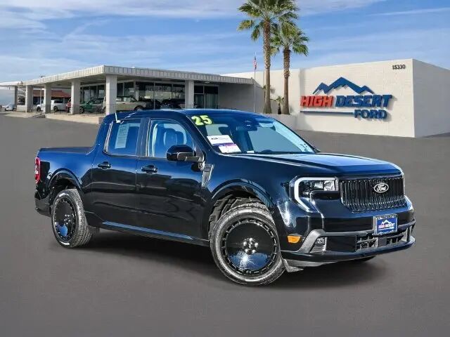 2025 Ford Maverick Lobo