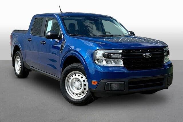 2024 Ford Maverick XL — photo 1 of 1