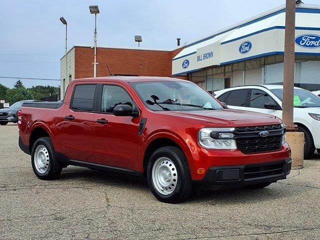 2024 Ford Maverick XL