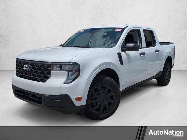 2025 Ford Maverick XL — photo 1 of 39