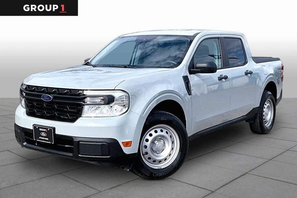 2024 Ford Maverick XL — photo 1 of 1