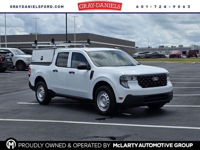 2025 Ford Maverick XL — photo 1 of 13