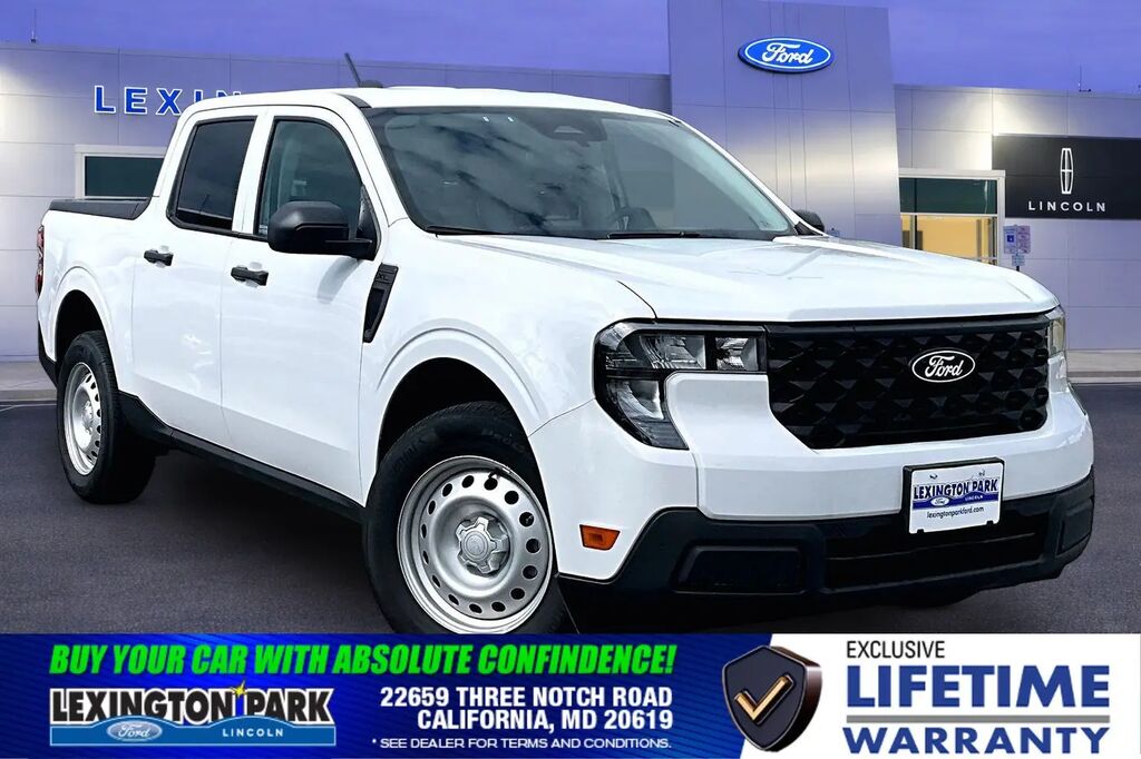 2025 Ford Maverick XL — photo 1 of 14