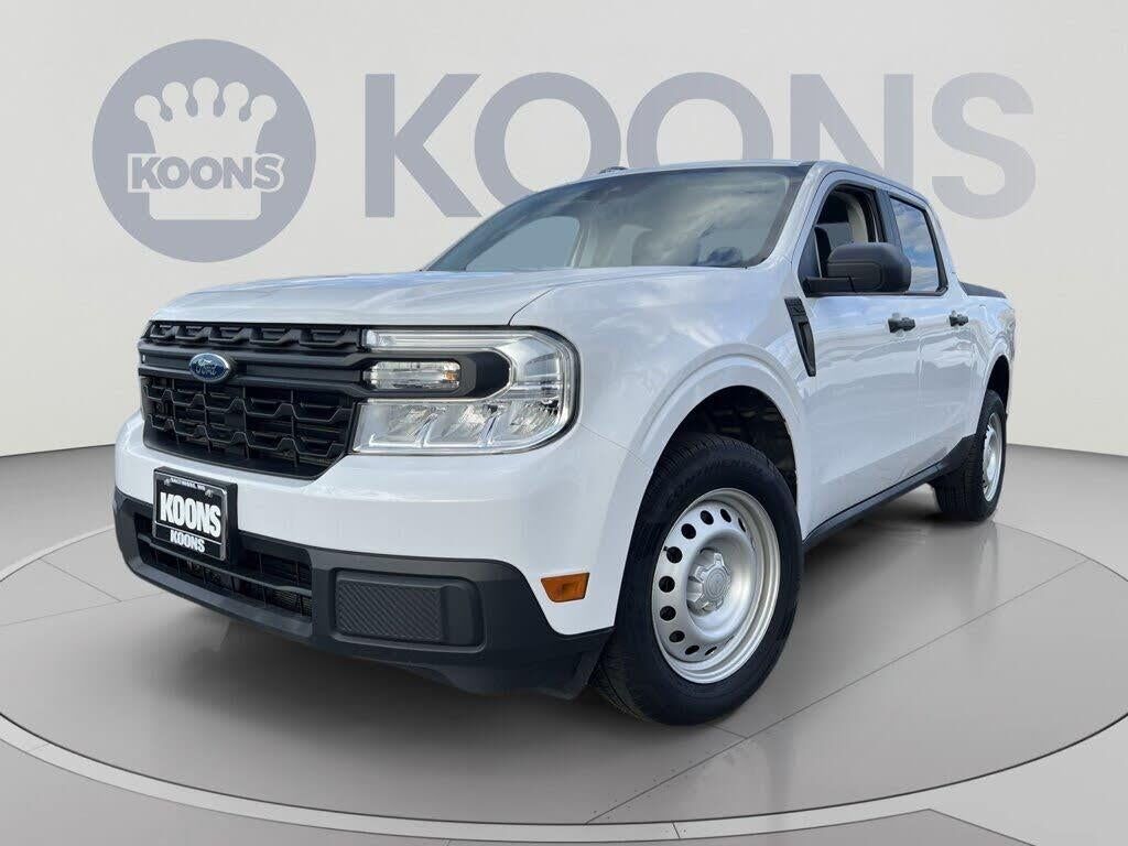 2024 Ford Maverick XL — photo 1 of 1