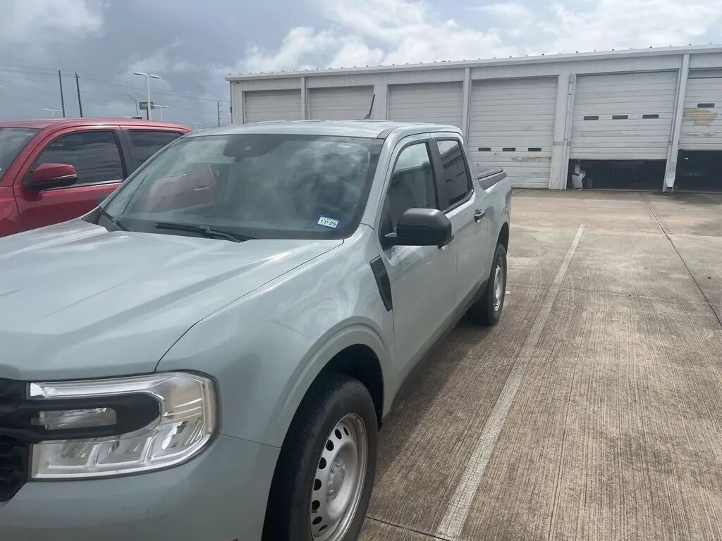 2024 Ford Maverick XL — photo 1 of 6