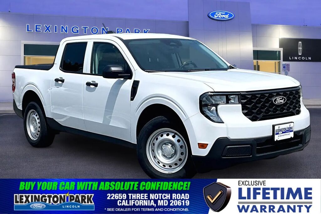 2025 Ford Maverick XL — photo 1 of 21