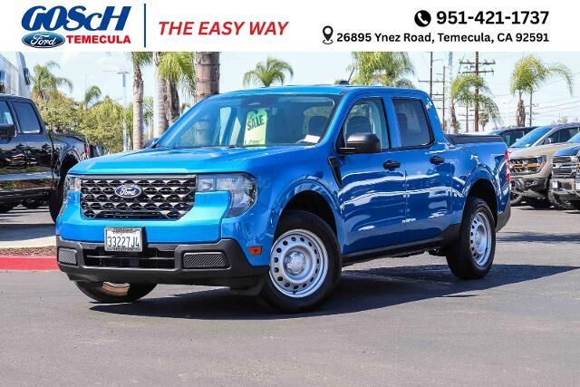 2025 Ford Maverick XL
