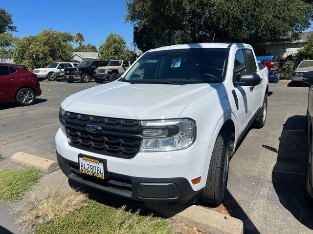2024 Ford Maverick XL — photo 1 of 38