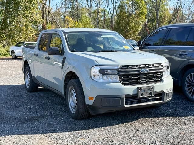 2024 Ford Maverick XL