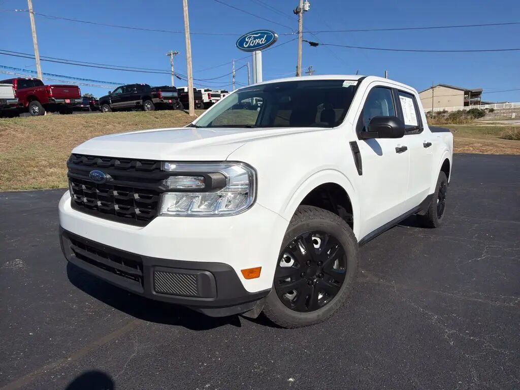 2024 Ford Maverick XL — photo 1 of 13