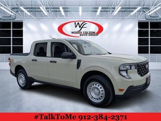 2025 Ford Maverick XL