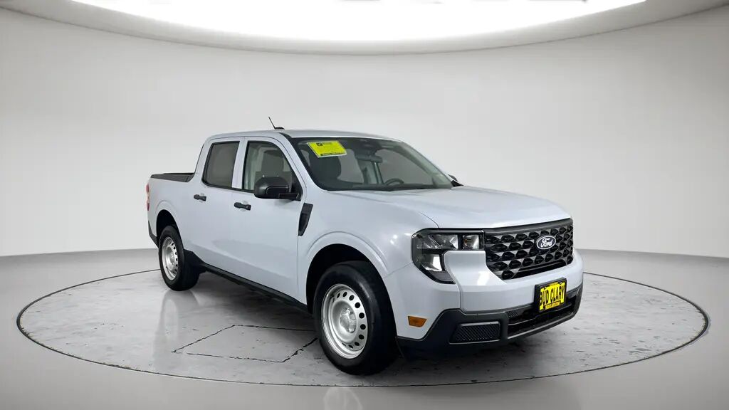 2026 Ford Maverick XL — photo 1 of 31