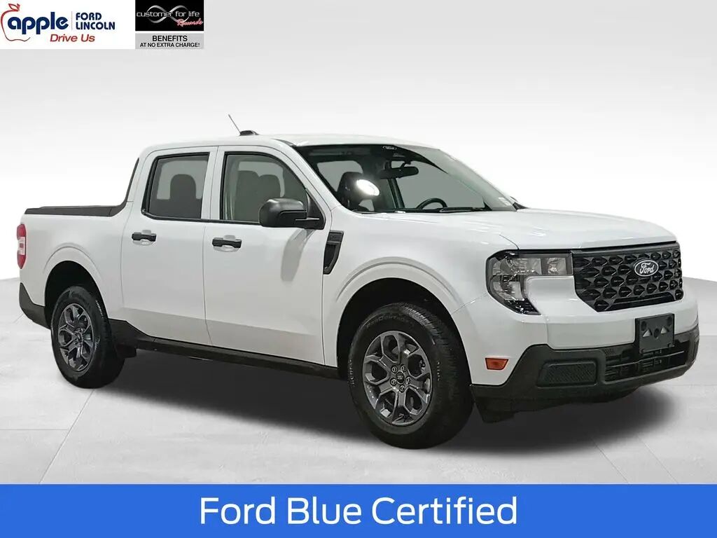 2026 Ford Maverick XL — photo 1 of 13